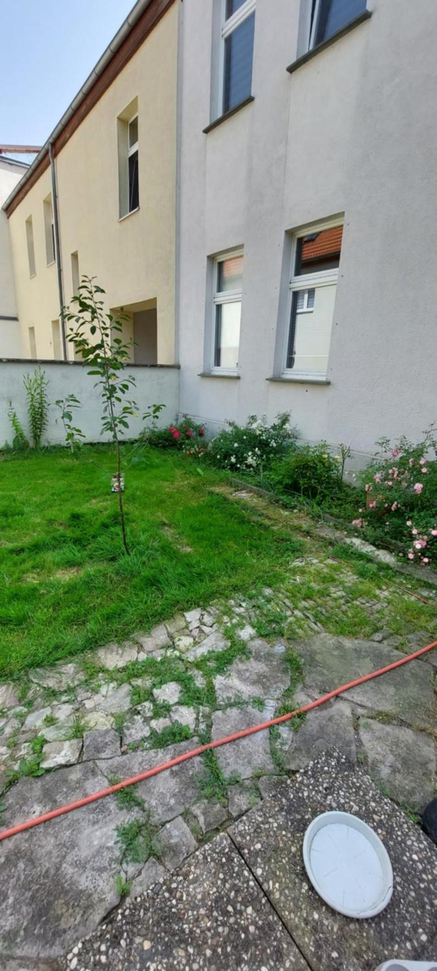 Ferienwohnung Am Bahnhof Бернбург Экстерьер фото
