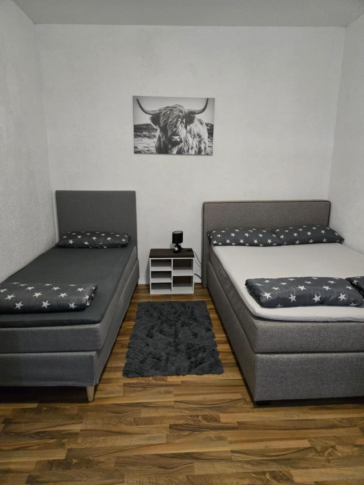 Ferienwohnung Am Bahnhof Бернбург Экстерьер фото